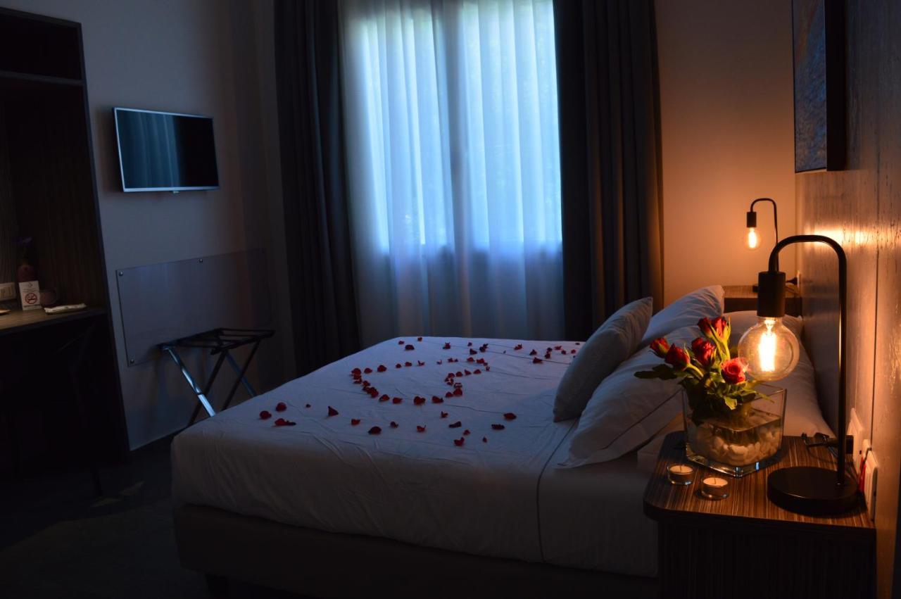 Bed And Breakfast Villa Tota カタンザーロ エクステリア 写真